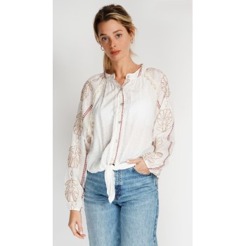 Blouse blanche avec broderies